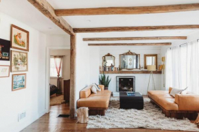 Ode to the '70's creative private home with pool